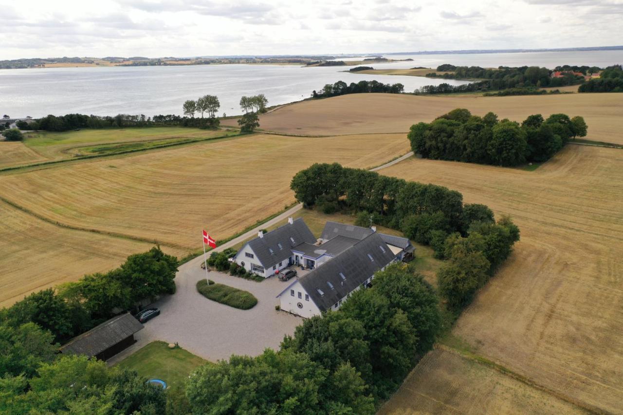 Rolso Retreat Villa Knebel Kültér fotó